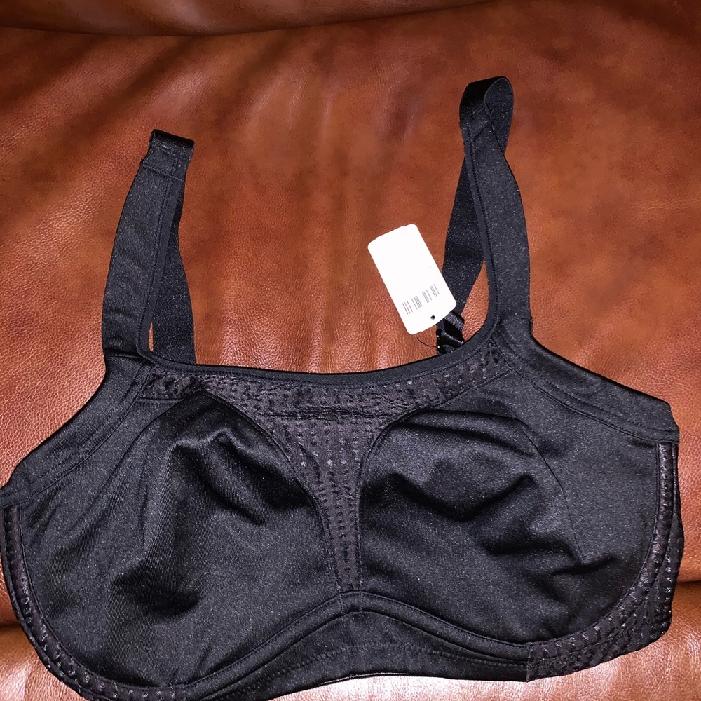 Soma sports bra